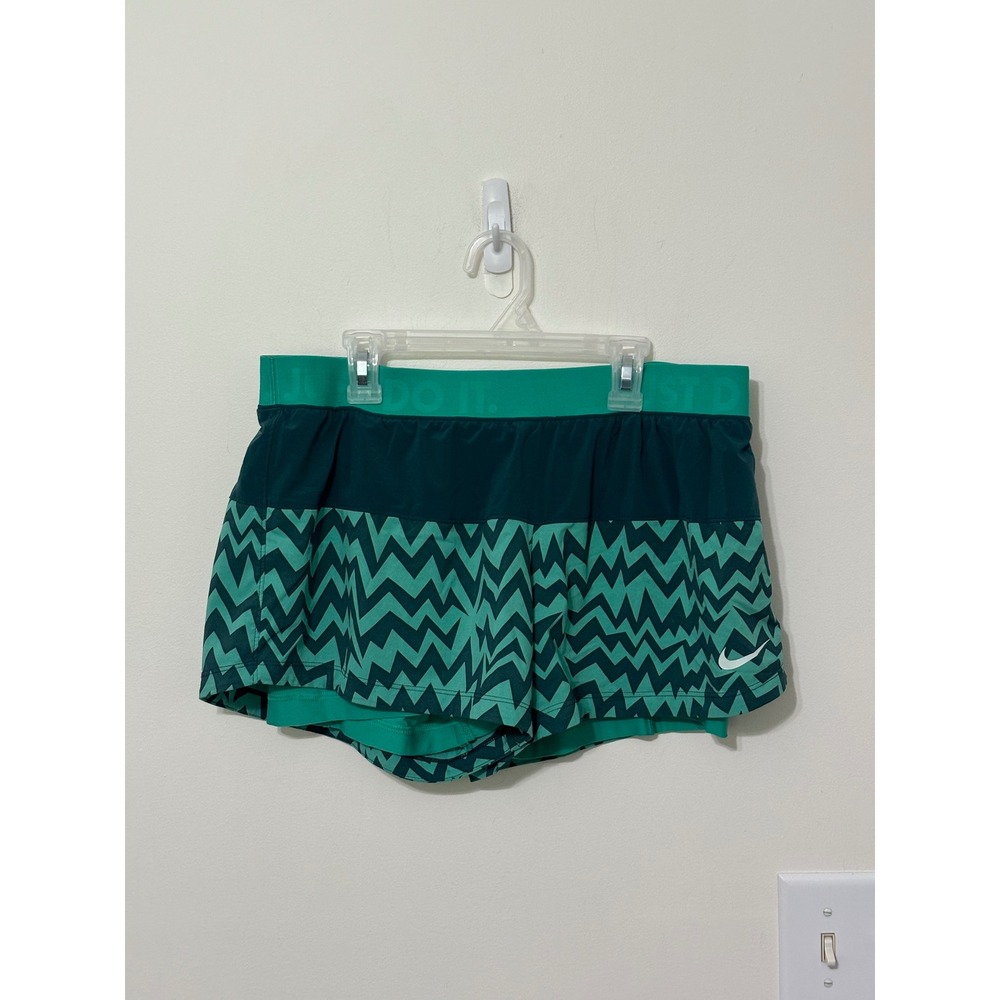 Nike Running Skort Dri-FIT Athletic Skirt Shorts Green Chevron Size L